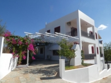 Detached village house in the centre of the island - Aegina Home and Living